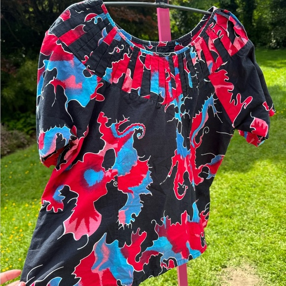 None Tops - Hawaiian 🌺 Vibrant Abstract Print Top